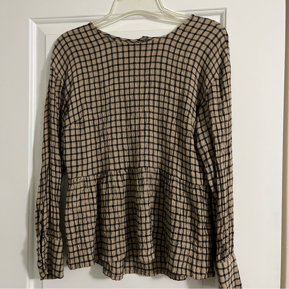 Madewell Button-Back Peplum Top in Mini Windowpane Size S